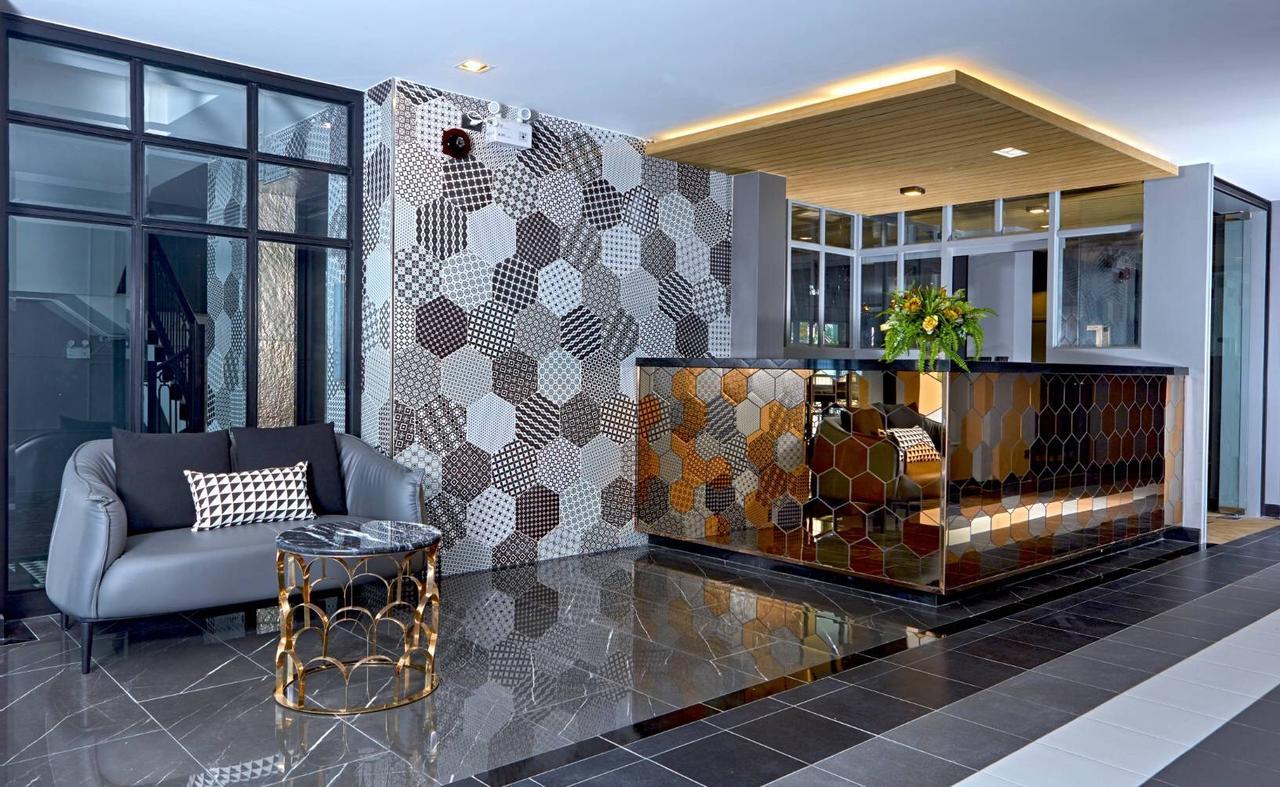 Chezzotel Паттайя Экстерьер фото